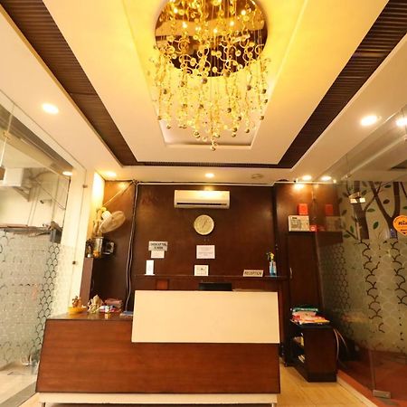 Hotel Eurasia Mohali International Airport Zirakpur エクステリア 写真