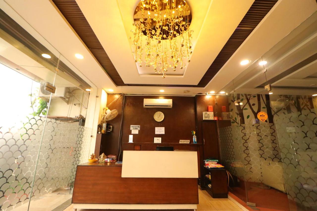 Hotel Eurasia Mohali International Airport Zirakpur エクステリア 写真