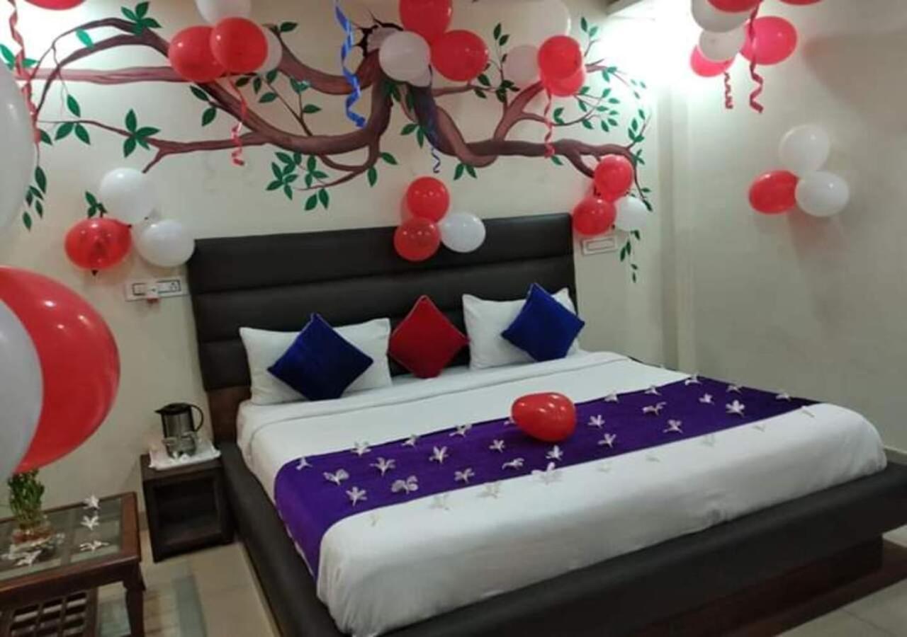 Hotel Eurasia Mohali International Airport Zirakpur エクステリア 写真