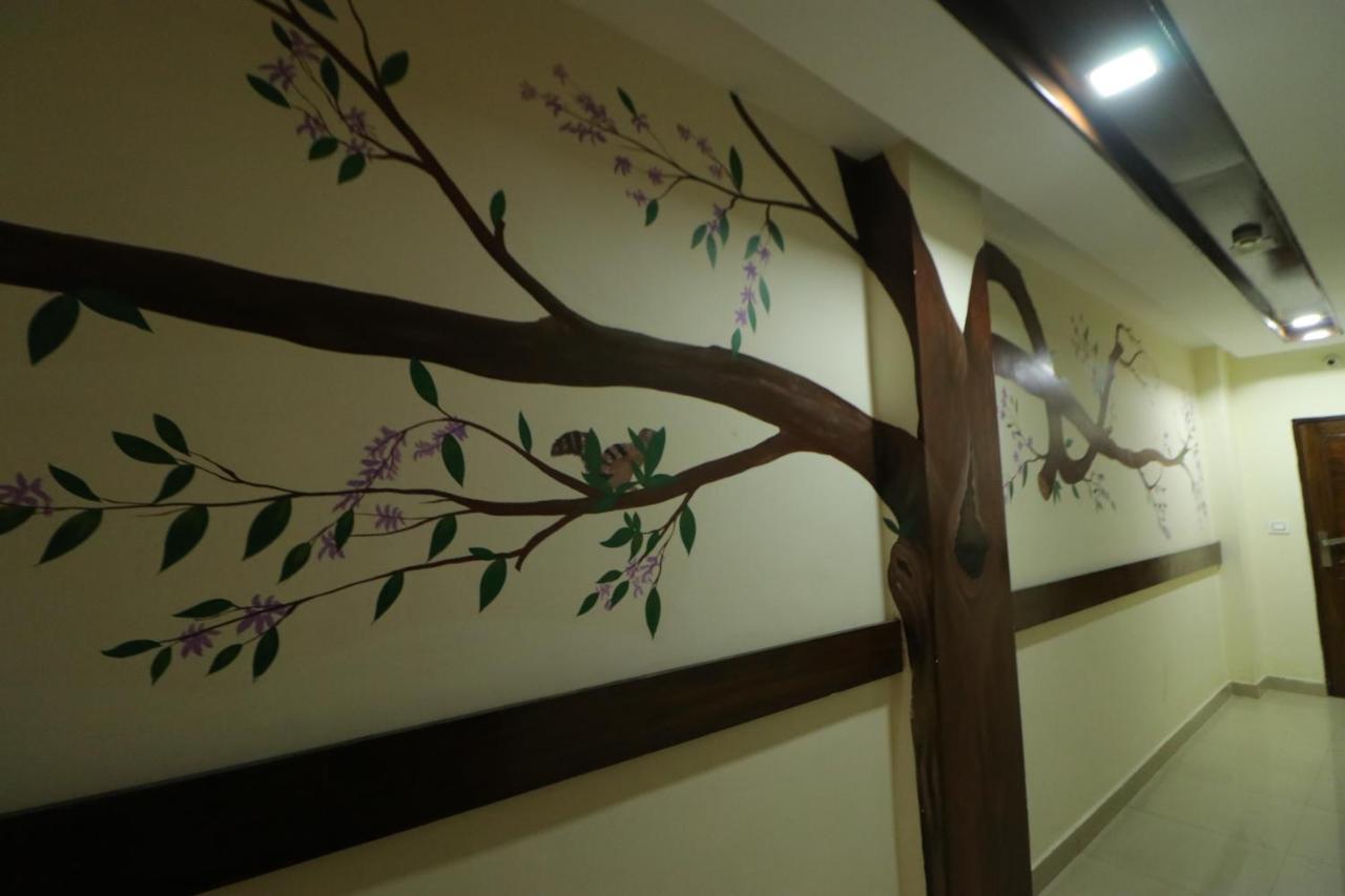 Hotel Eurasia Mohali International Airport Zirakpur エクステリア 写真